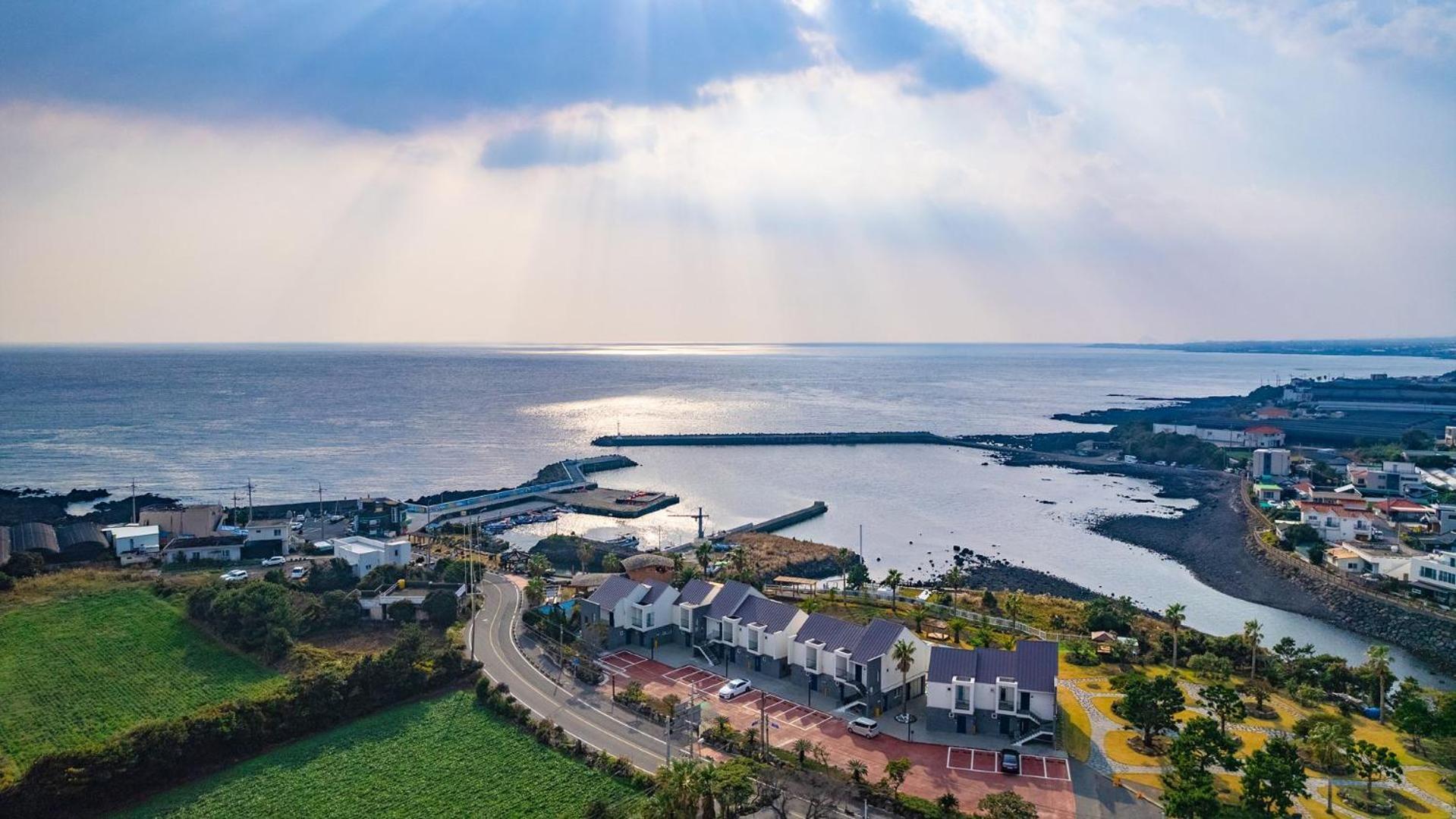 Jeju Badayeon Villa Seogwipo-stad Buitenkant foto